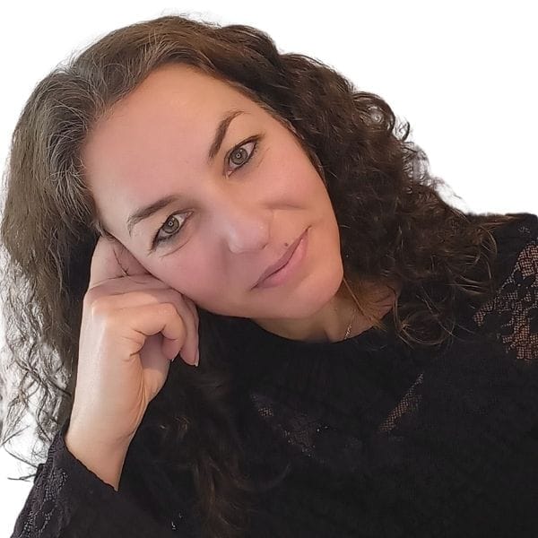 Elvira Llorente acompañando con cercanía y calma tras dar el primer paso en el Reto Calma en 5