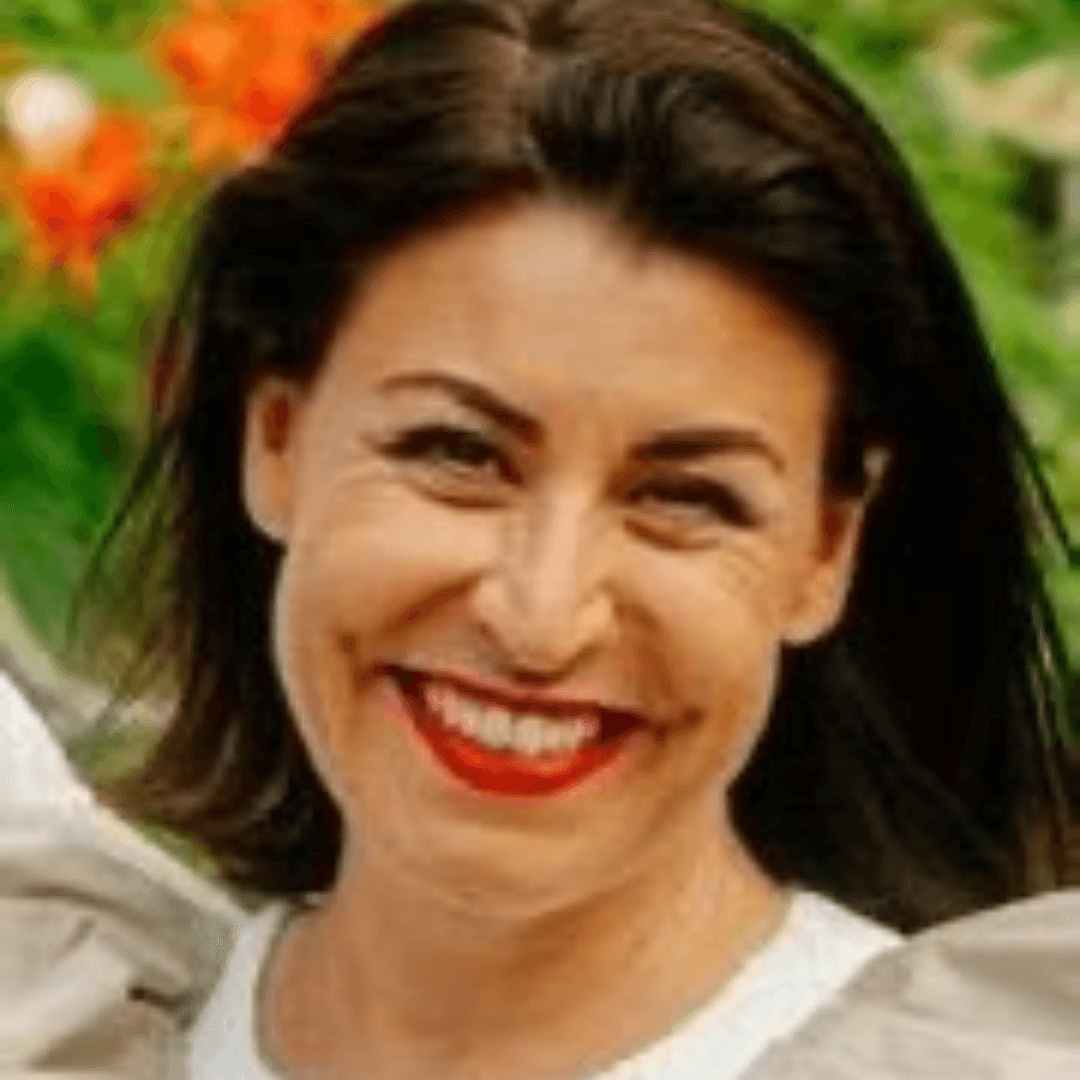 Atelier spirituel en groupe à l’Île Maurice avec des participantes échangeant autour du développement personnel et de la spiritualité.