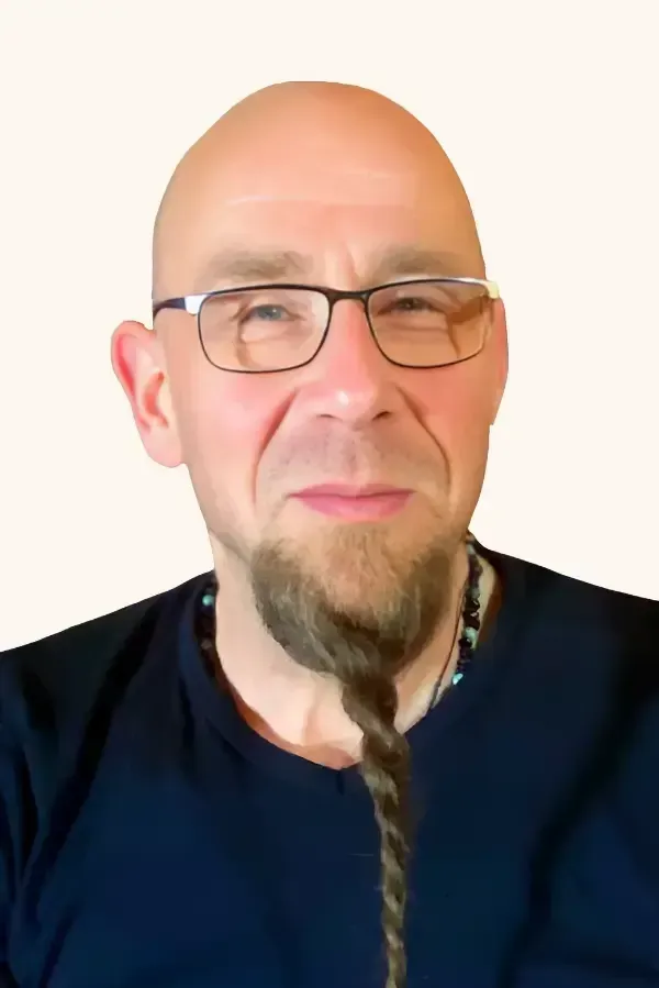 Ákos Zsenits