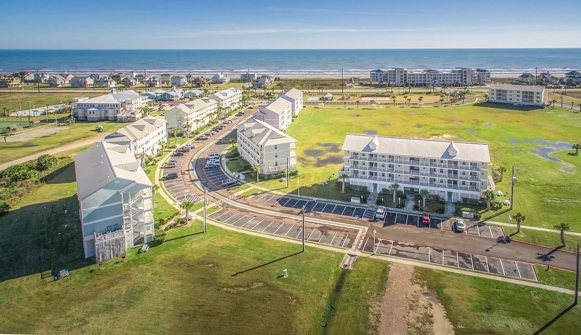 View of Galveston Seaside Resort with ocean in background
