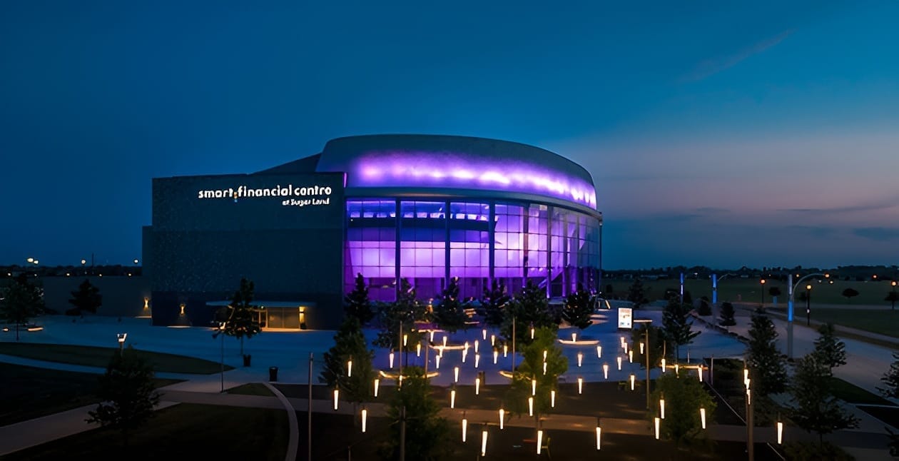 Smart Financial Centre in Sugar Land, Texas at night