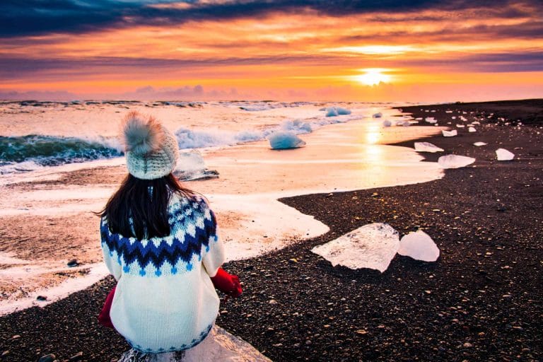 Luxury land-based Iceland total eclipse travel experience