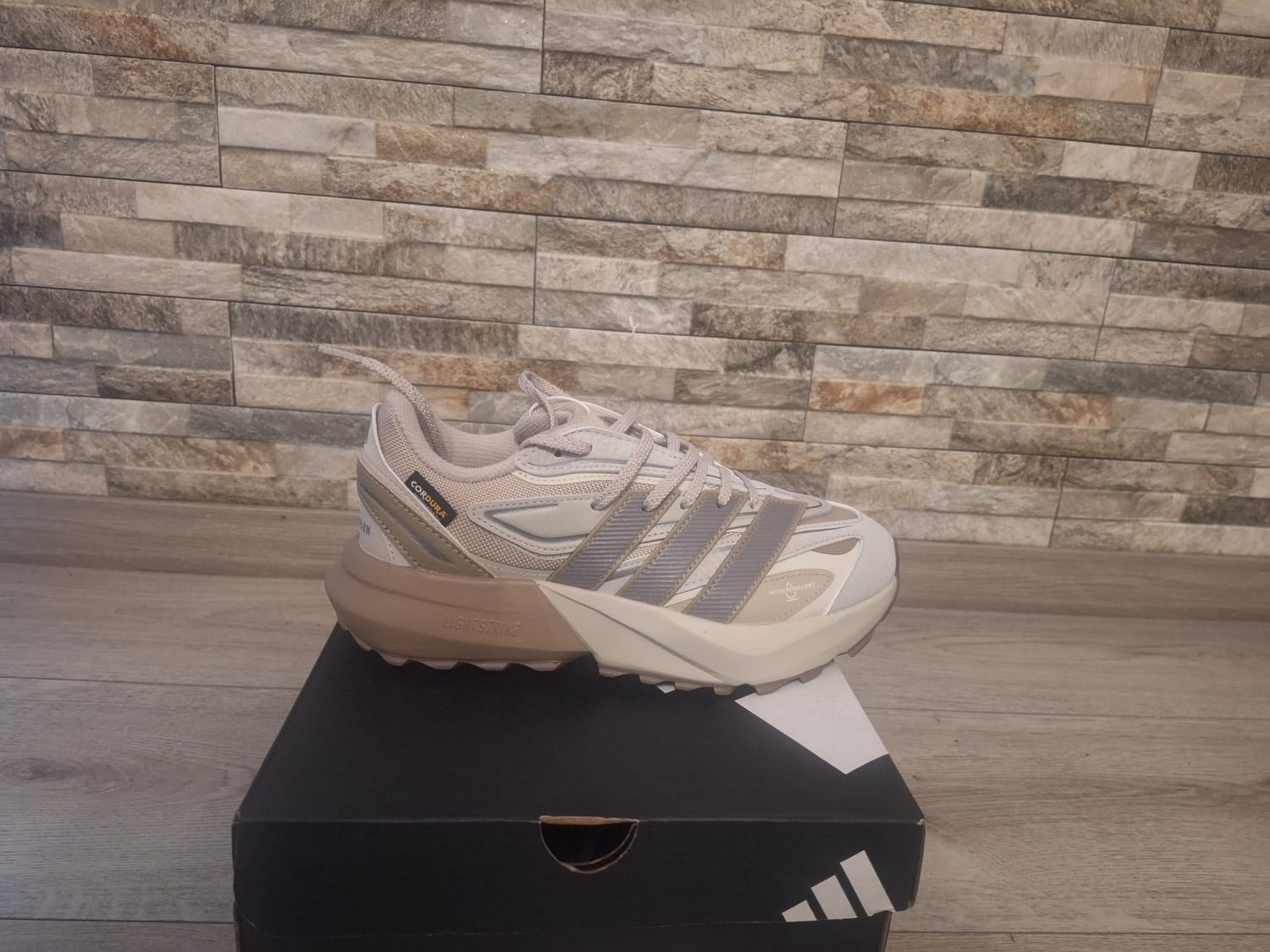 Adidas Lightblaze ATR