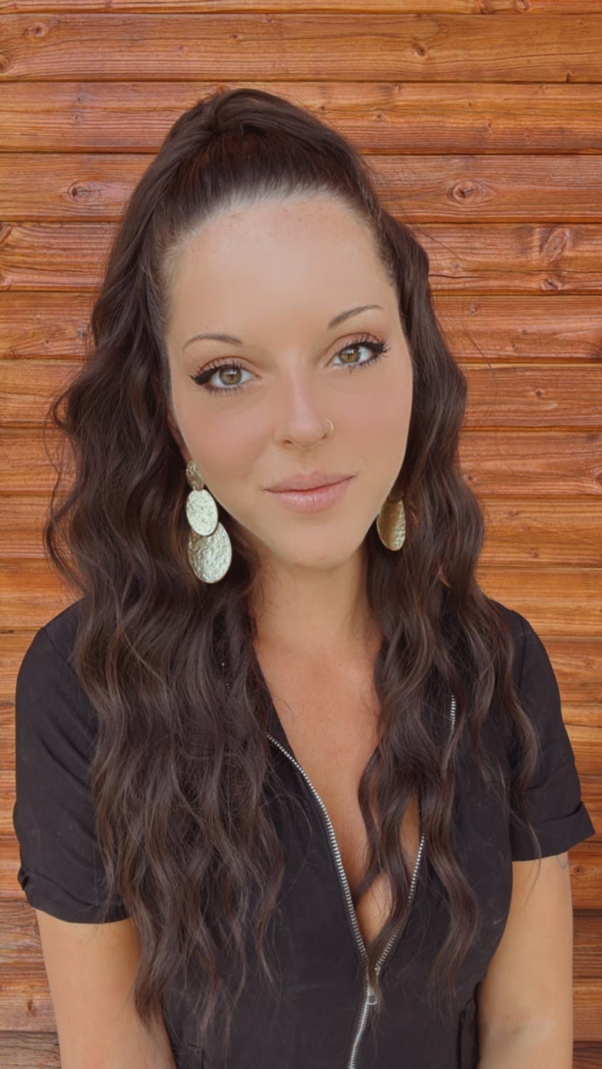 Léna Cessal, formatrice en onglerie à Albi, fondatrice du centre de formation Lenailsberthou à Puygouzon