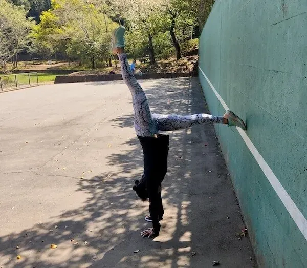 Wall L-shape Alignment