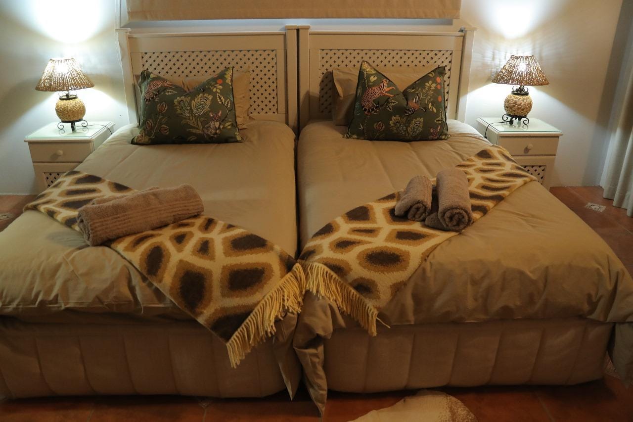 Mogwele Lodge — JVZ Safaris