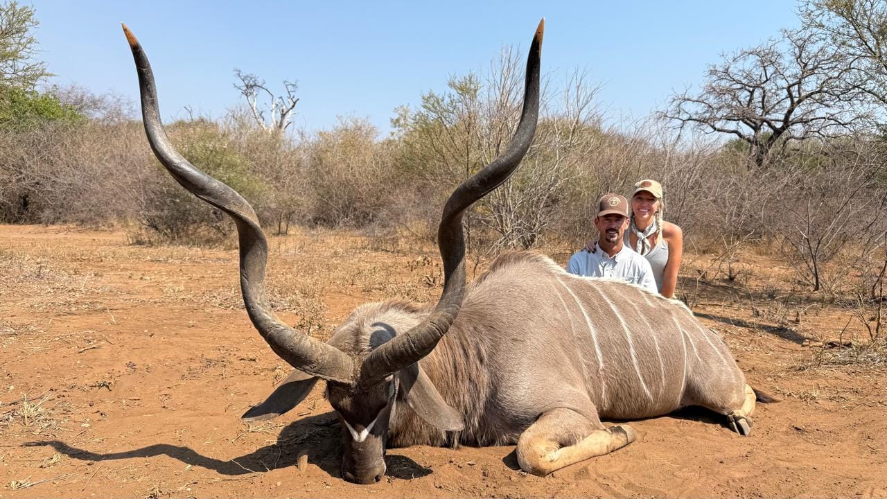 ESA Hunting Safaris — hunting photograph 18