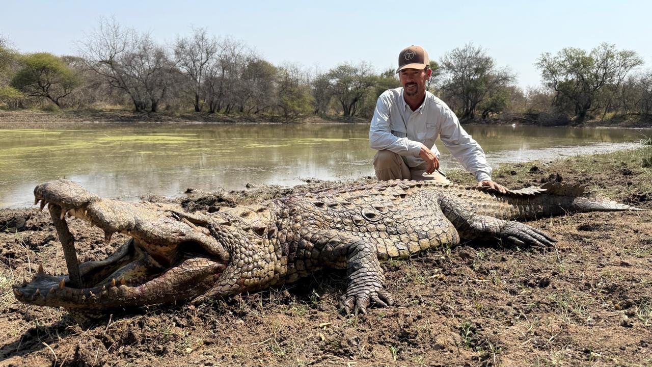ESA Hunting Safaris — hunting photograph 20