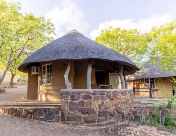 Bungalow en un camping del parque nacional Kruger, la base del safari por libre