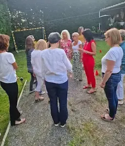 Participants à un atelier pratique de géobiologie