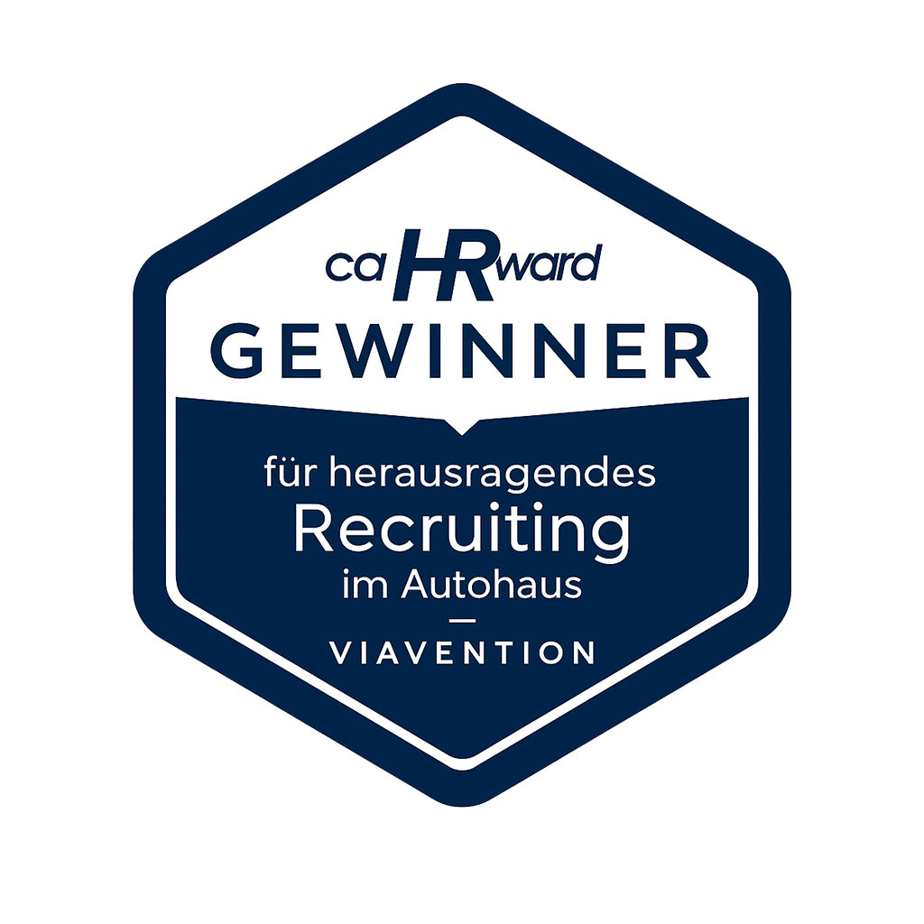 caHRward Recruiting Award-Logo in Navy-Blau – Gewinner-Auszeichnung für herausragendes Recruiting im Autohaus.