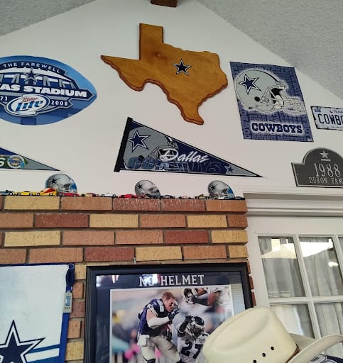 Kitchen before remodel with laminate counters and 11.5″ bar overhang