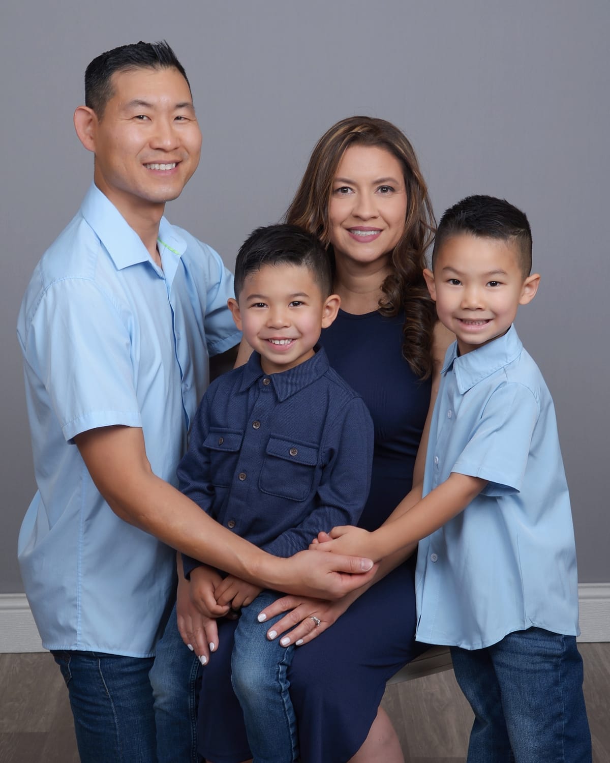 Eric Su with family, Rosana, Tyten, and Rylan Su