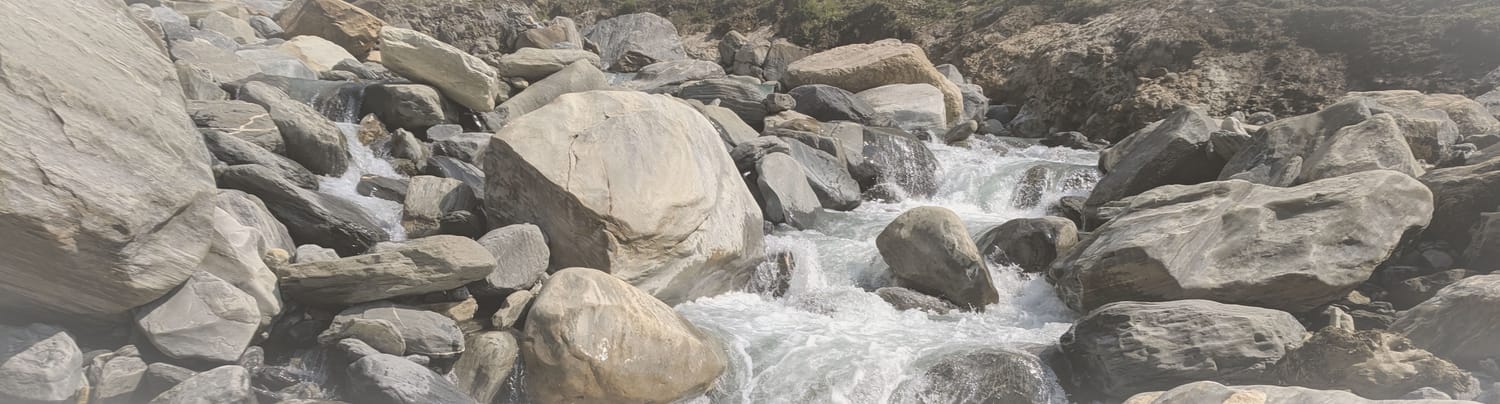 A picture I took during my first journey after overcoming Paruresis (Shy Bladder). During the Annapurna Cicruit trek, in Nepal