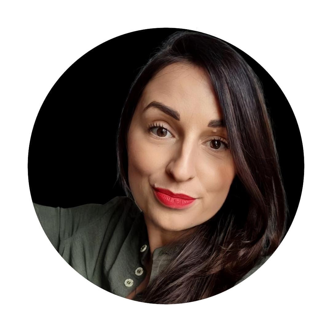 EDELINE Aurélie, Social Media Manager, Coach Social Media & Consultant SEO basée en Normandie. 