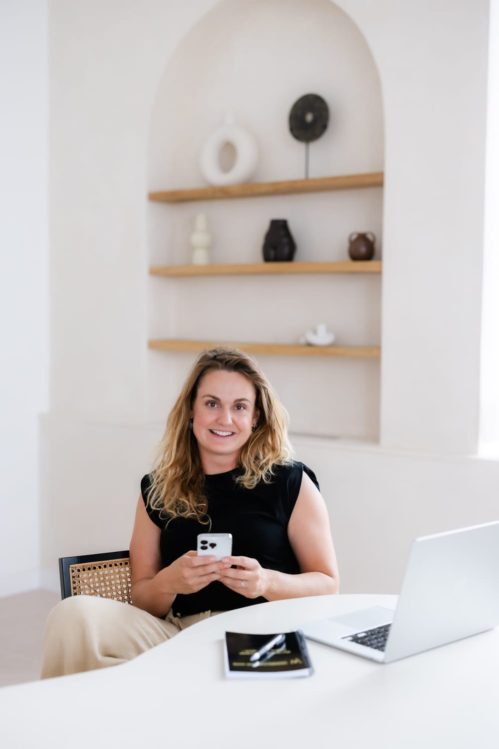 Annick Sabel, founder of CTD — Business Skills for Engineers. CTD provides practical training, coaching and in-company courses in technical communication, stakeholder management, client communication, decision-making and leadership for engineers.