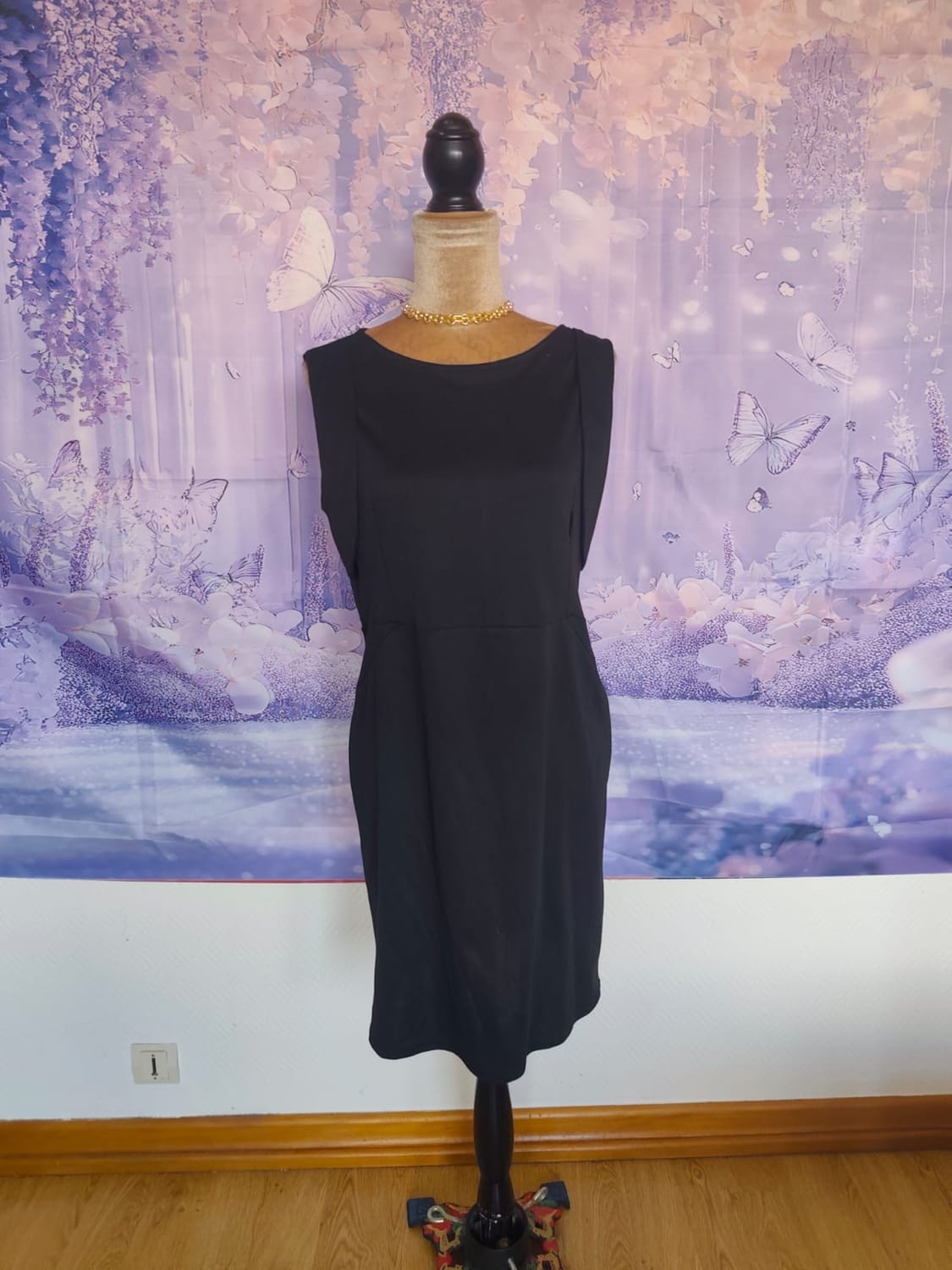 Robe REF25)