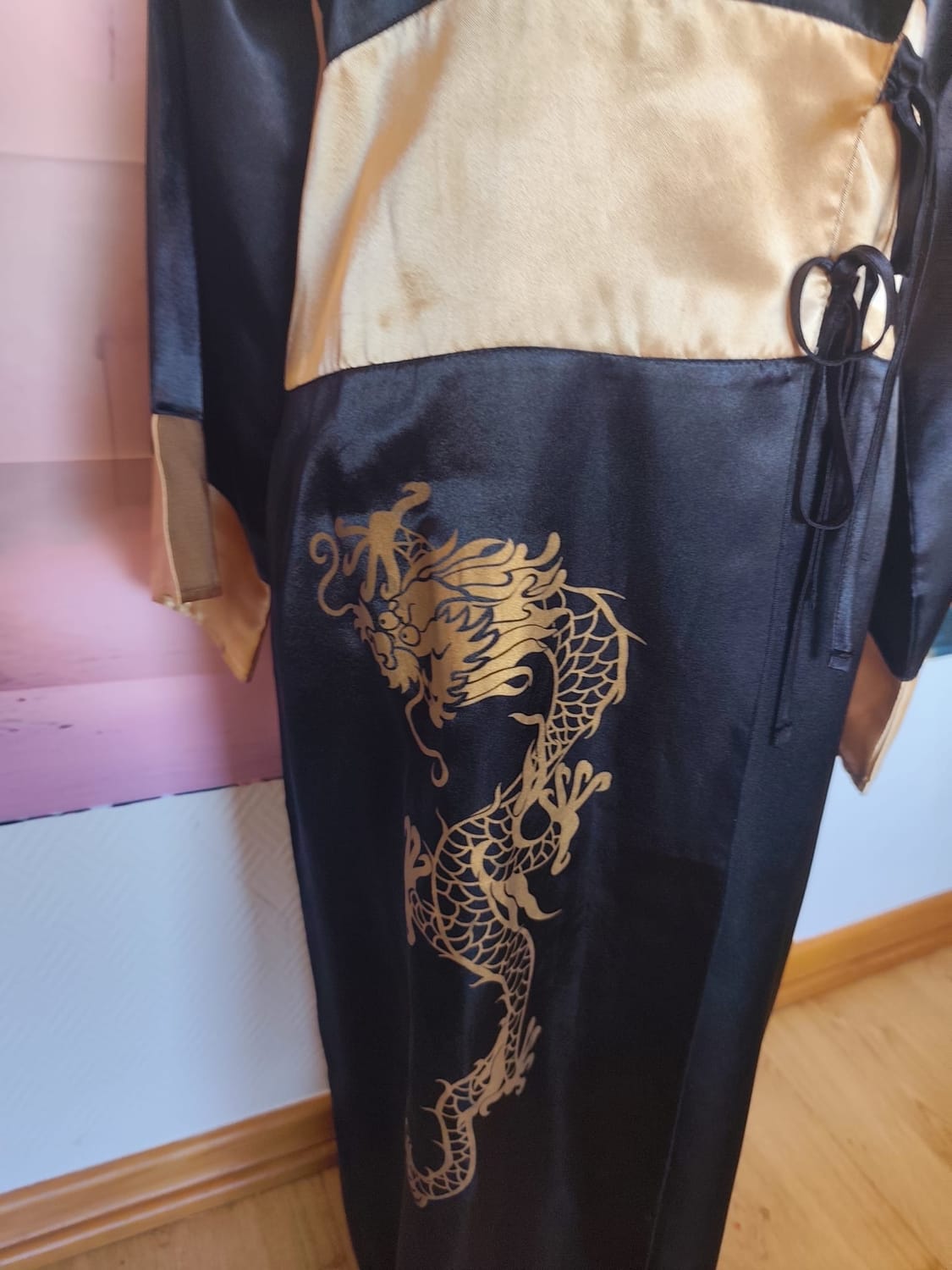 Robe REF30)