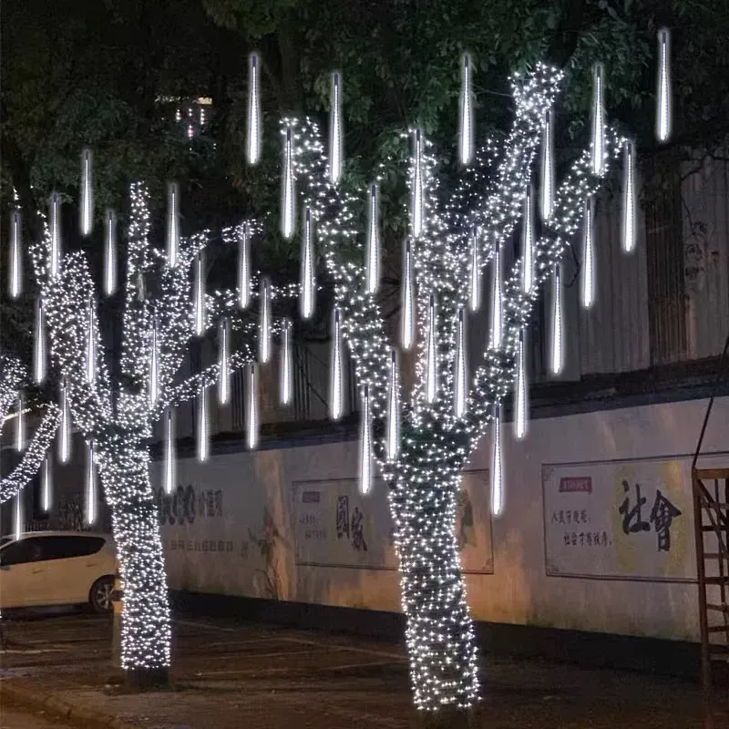 Cascata de Led c/8 tubos para Natal e Festas Cores Variadas