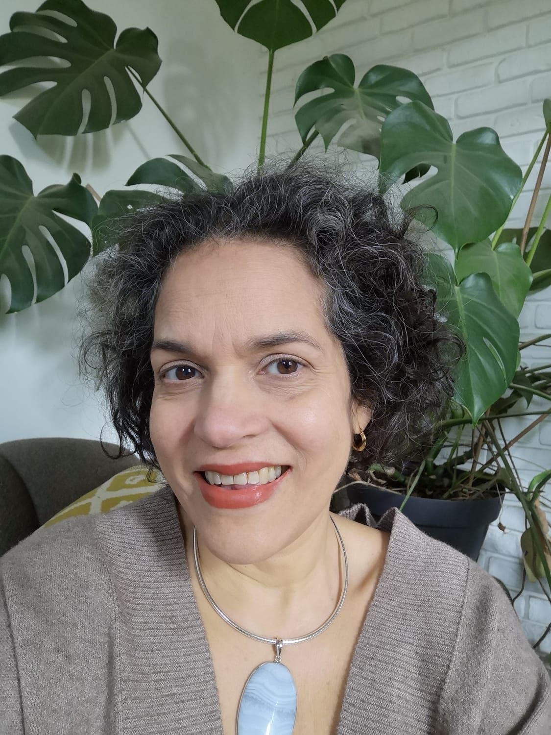 Ana Sandrea, guide th&eacute;rapeutique et autrice, Sommet de la Conscience