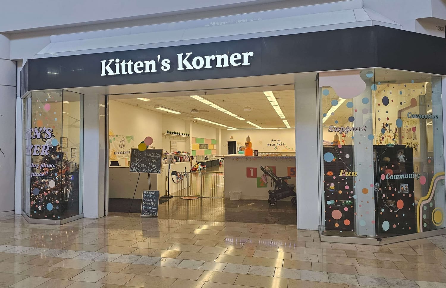 Kitten’s Korner The Parent’s Place sign and entrance inside Superstition Springs Center Mesa Arizona
