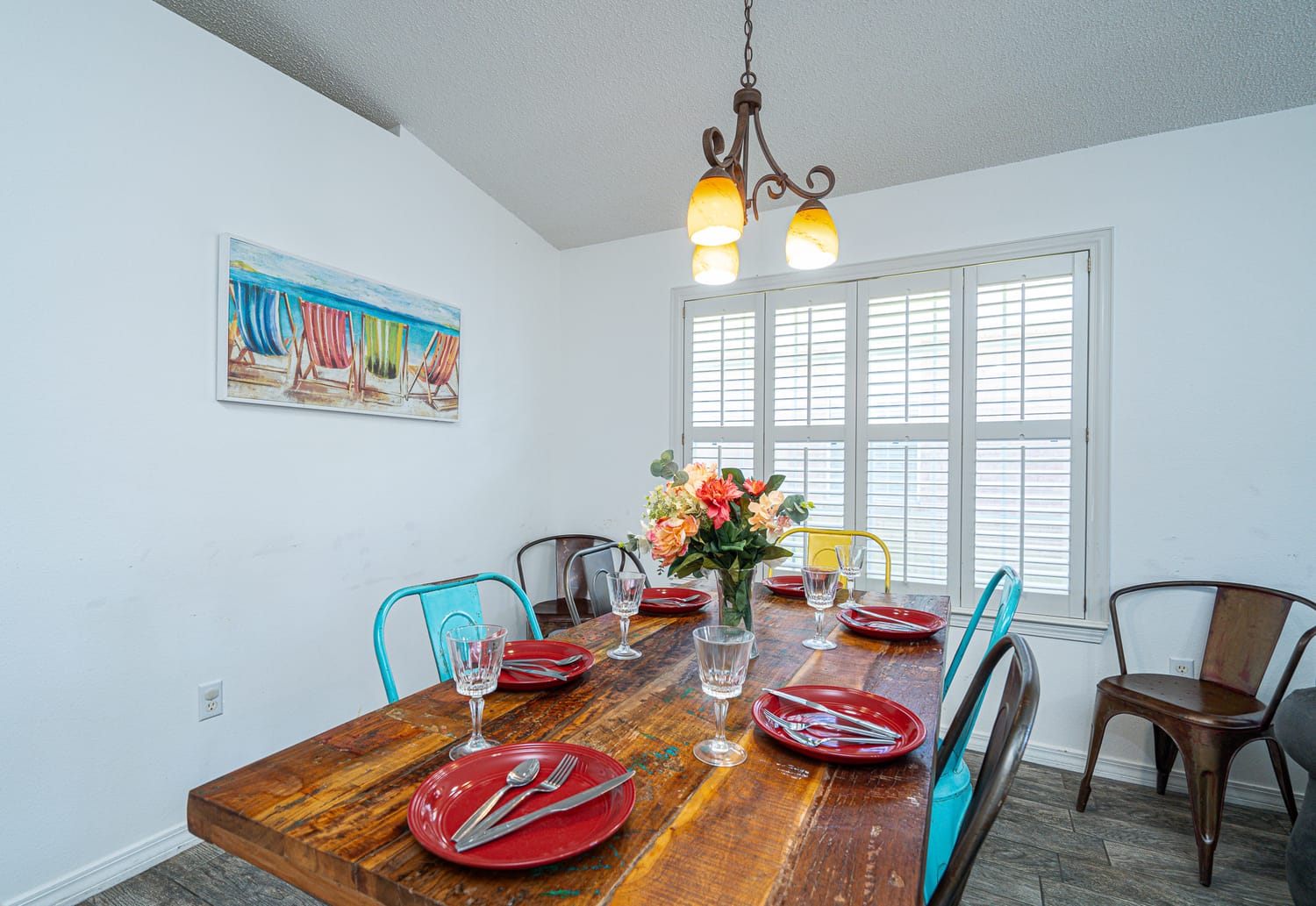 Destin Vacation Home rental fully equipped dining table