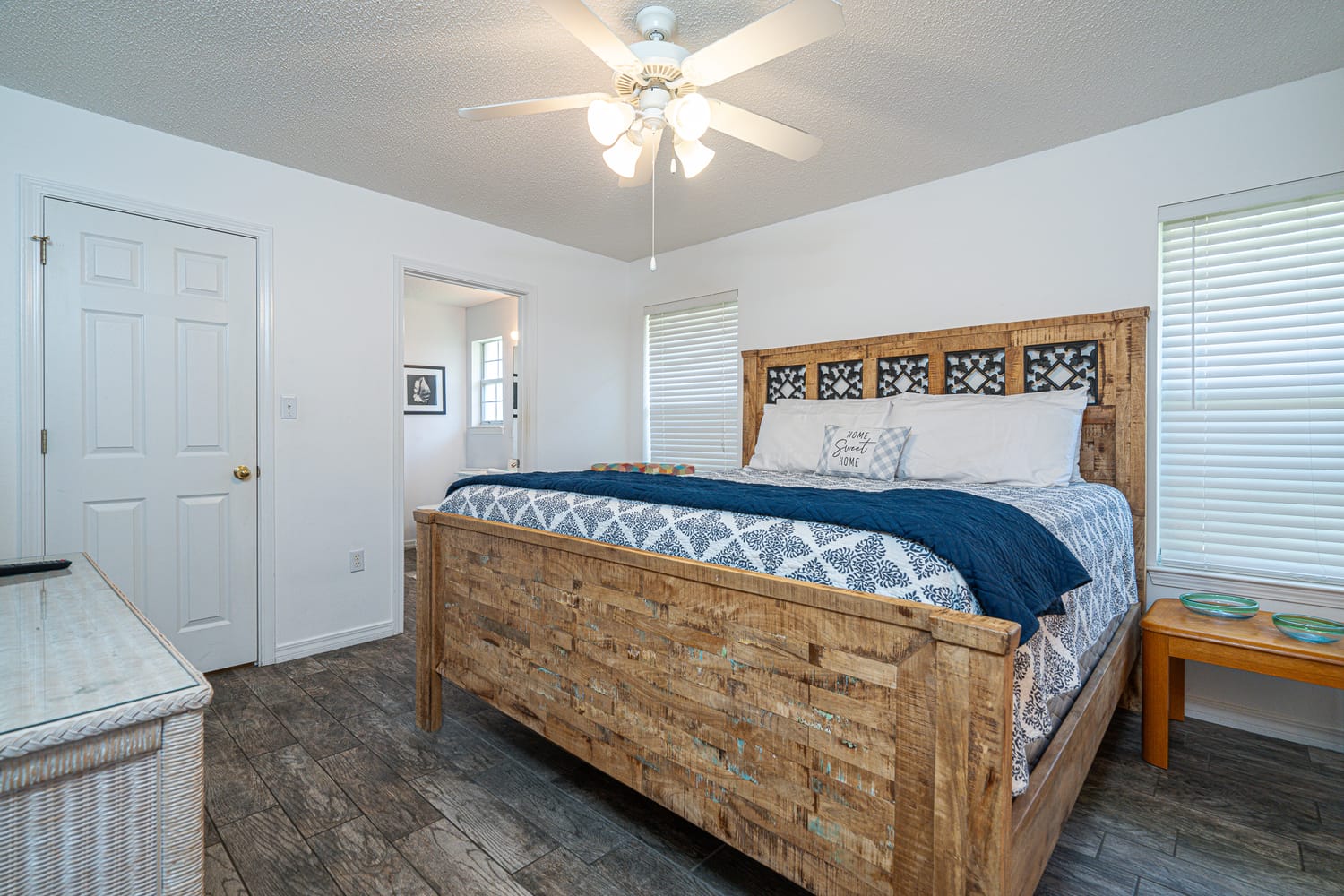 Destin vacation rental bedroom 1