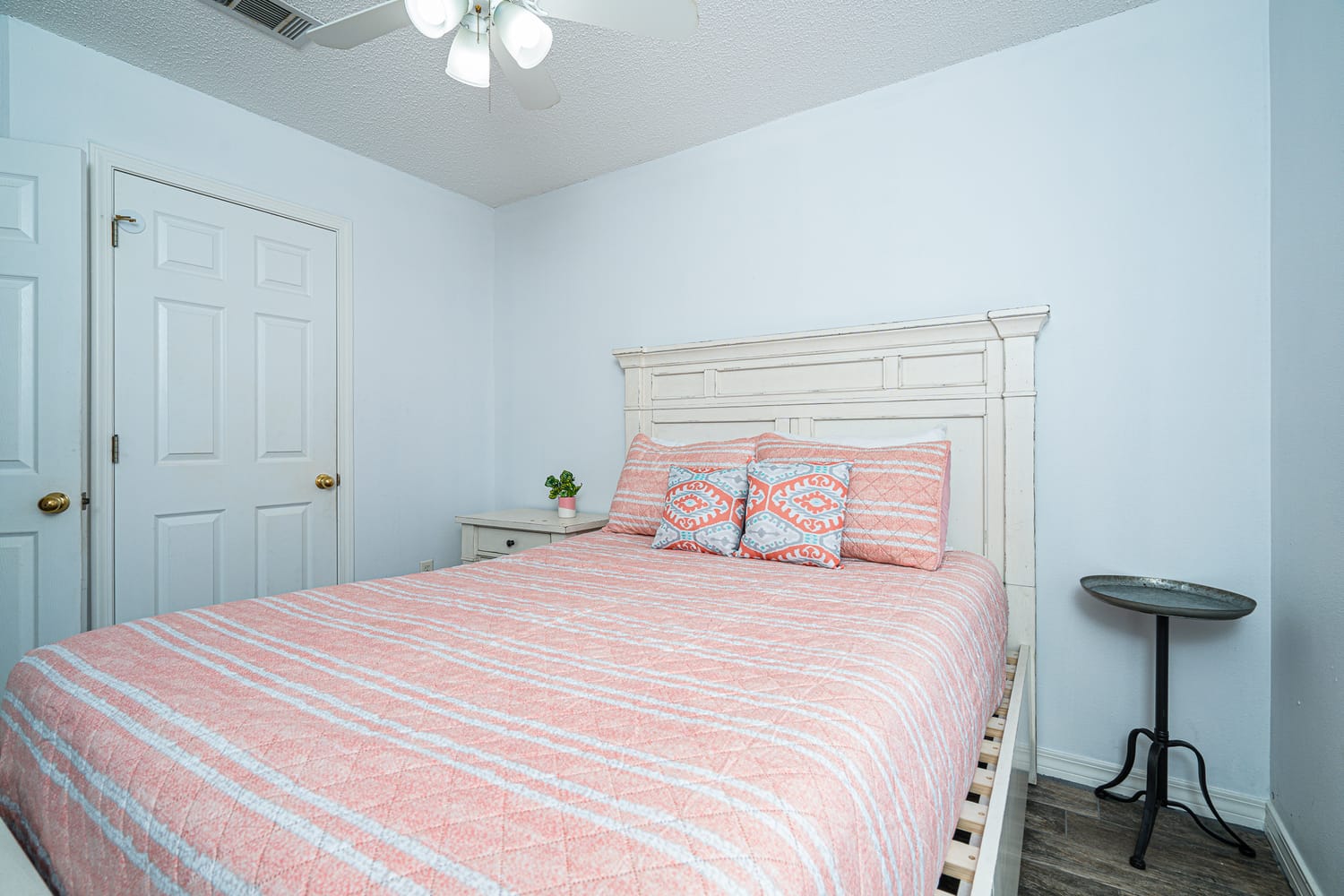 Destin vacation rental bedroom 2
