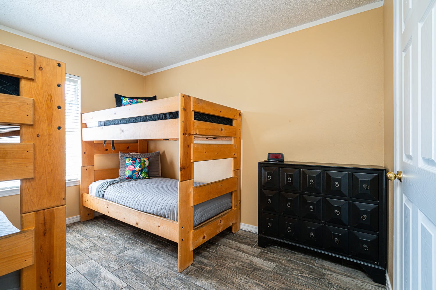 Destin vacation rental bedroom 3