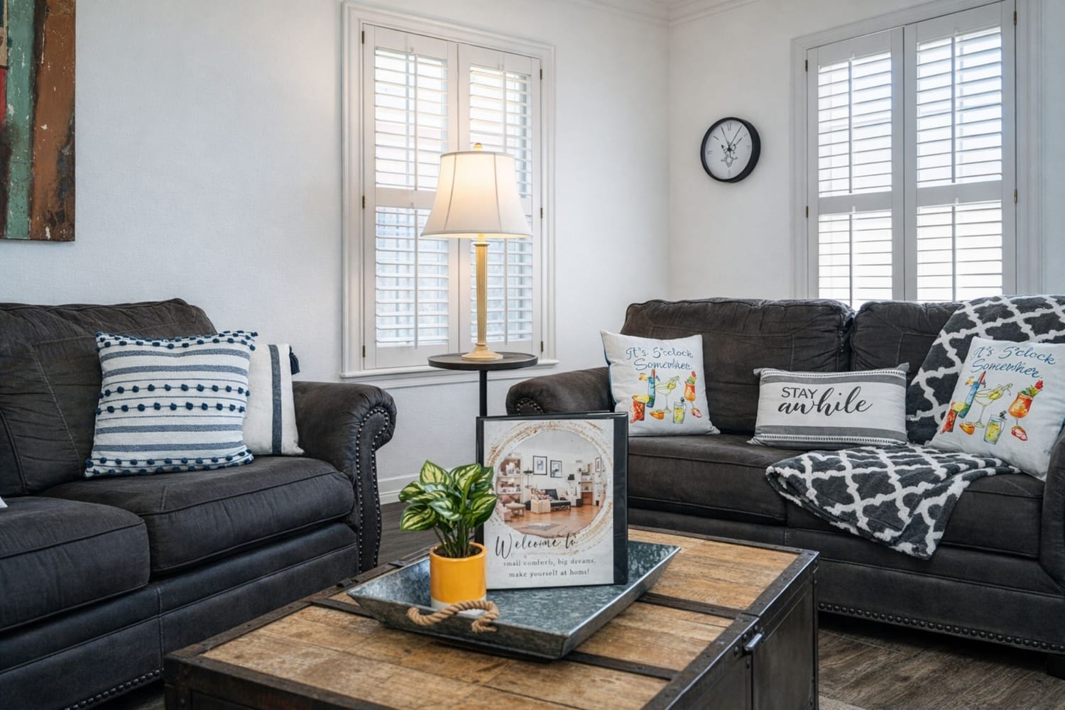 Destin Florida vacation rental sofas