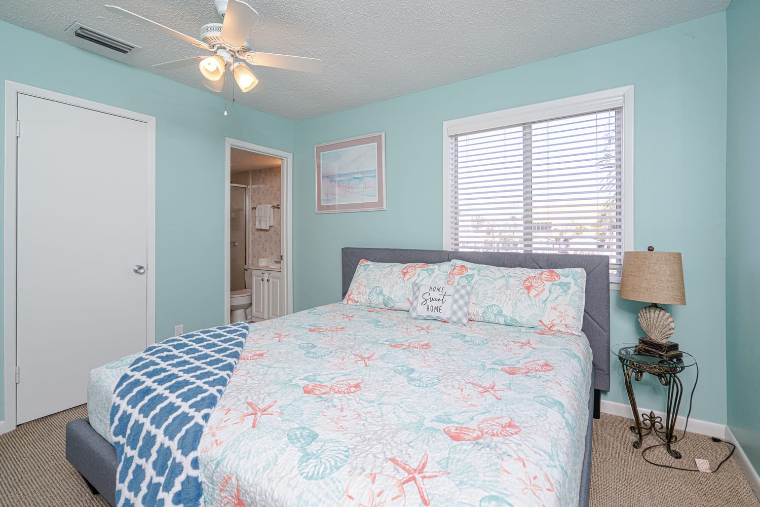 South bay by the gulf king bed