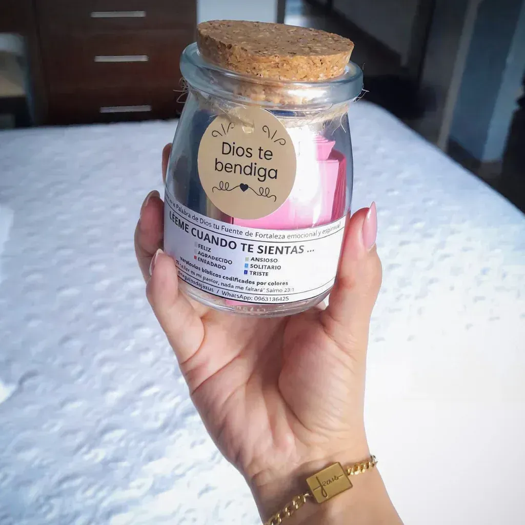 Cliente Feliz con su Frasco