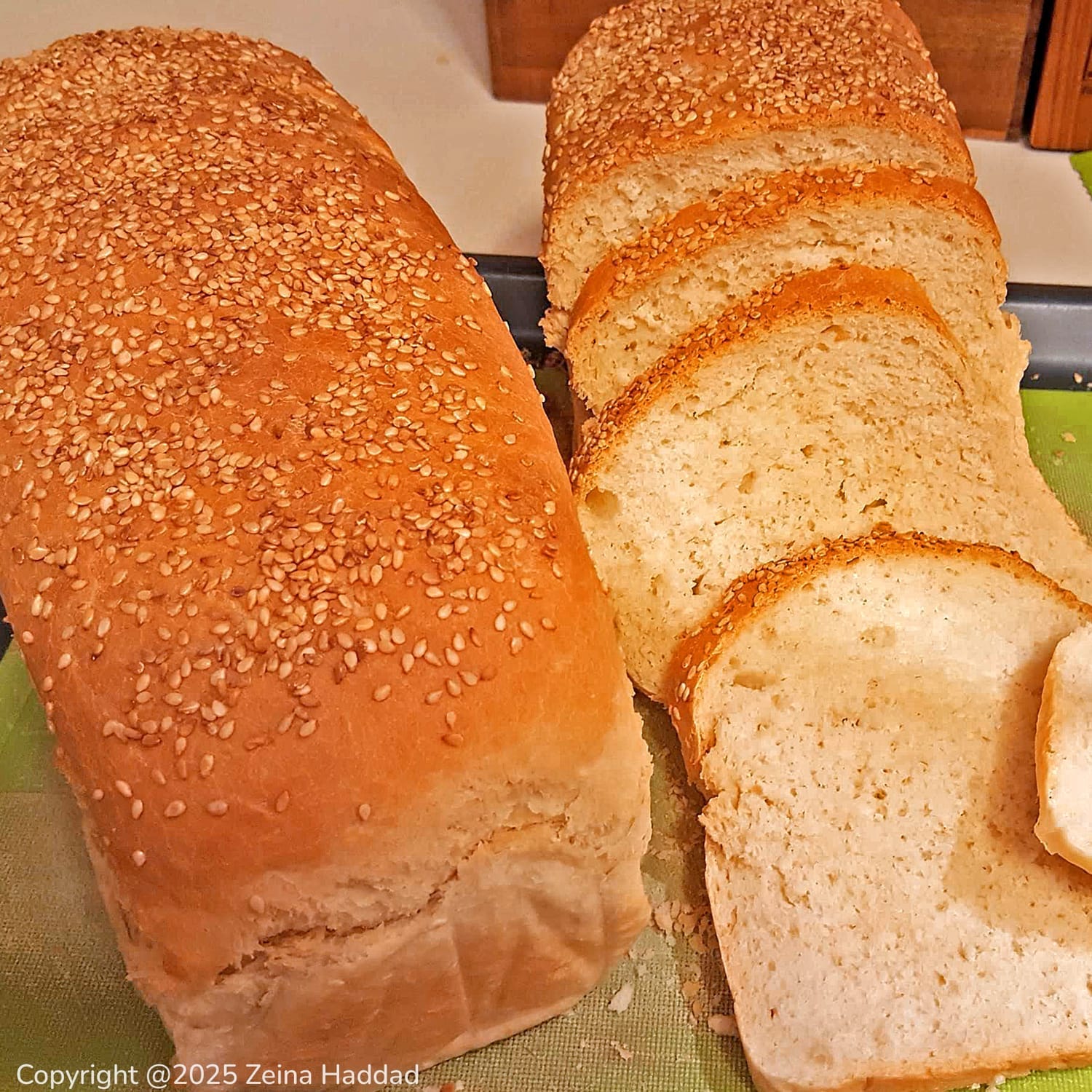 SOFT WHITE SANDWICH BREAD