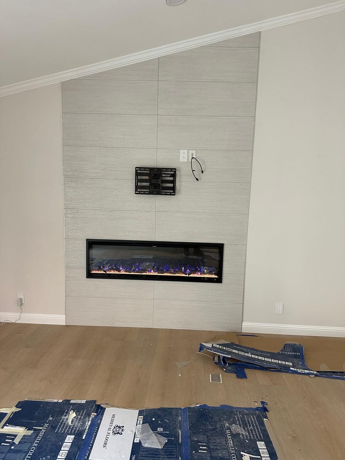 After renovation - modern fireplace design