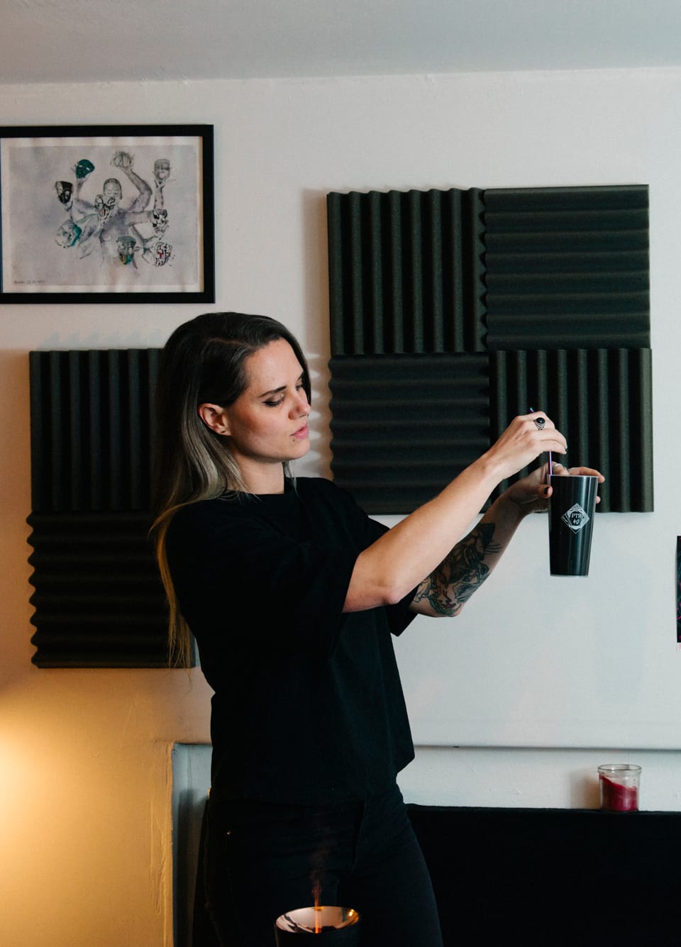Stephany, coach vocal du Shout Aloud Studio, en séance de coaching vocal