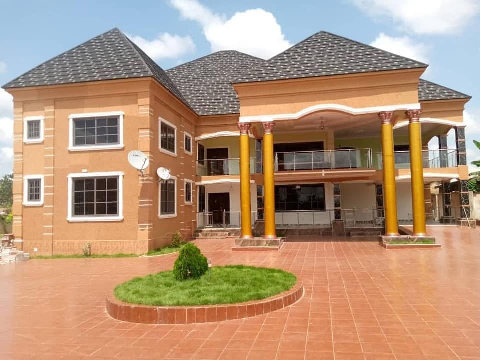 Finished residential roof