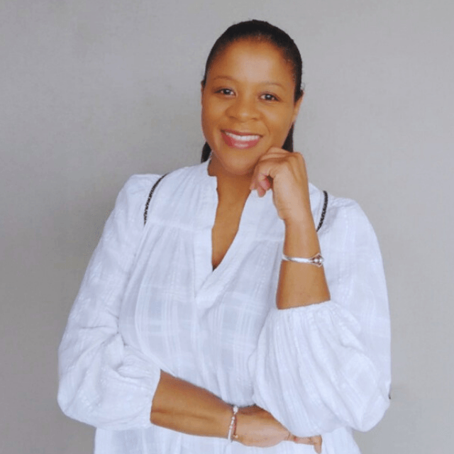 “Esther CashQueen, coach en gestion des finances personnelles”