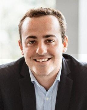 Adrien Vansteelant, Responsable AI for Finance chez Mister IA