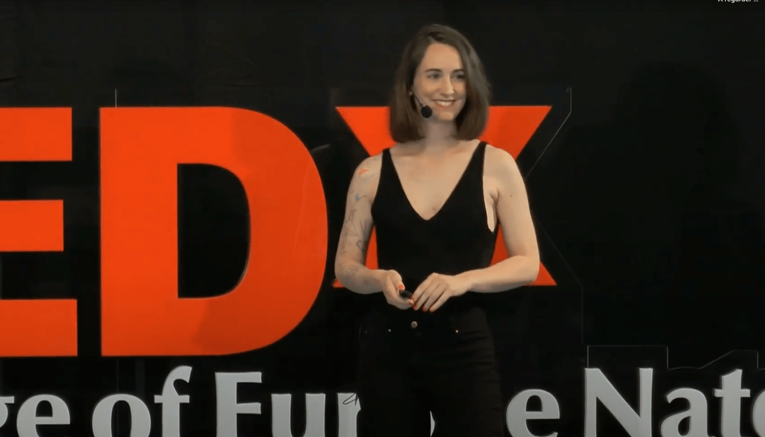 conférencier autisme : julie dachez en conférence tedx sur l'autisme