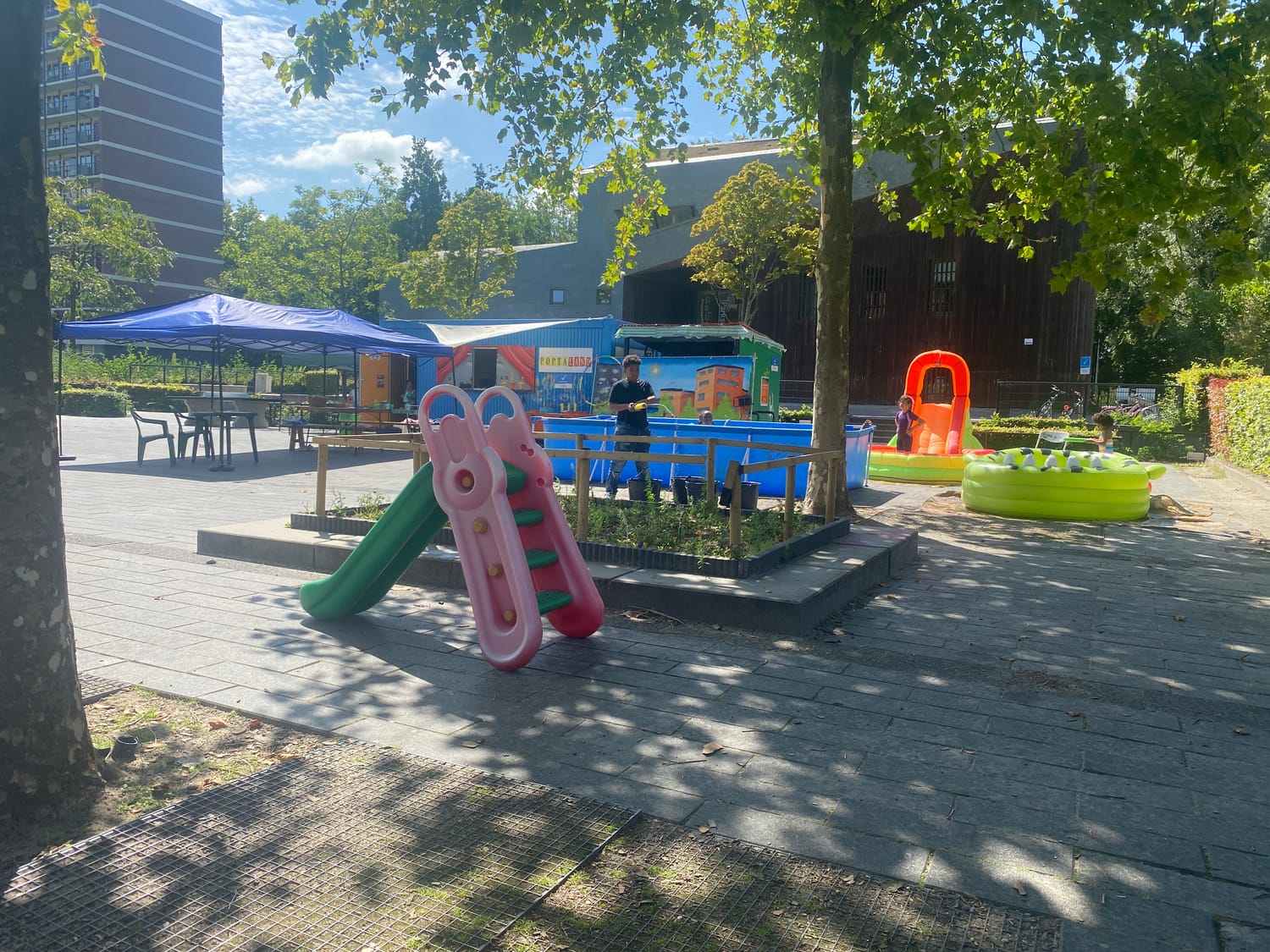 Kinderen spelen bij Poptaland