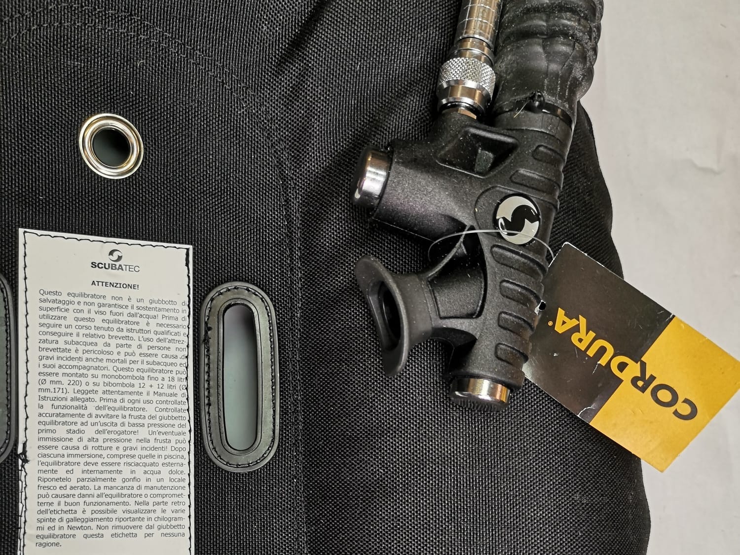 Sacco in Cordura®  1000 dn e VIS (Variable Inflating System) SCUBATEC 