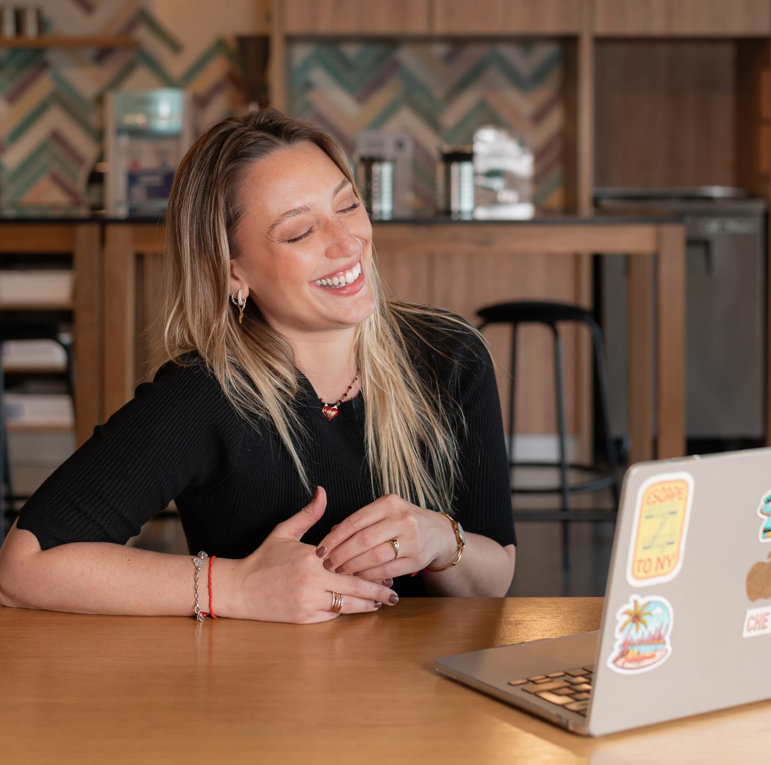 Flor Endl – Estrategia Digital