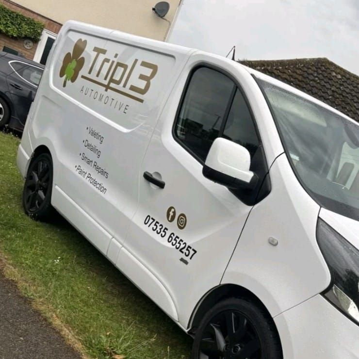 DIY Van signwriting by sticker man