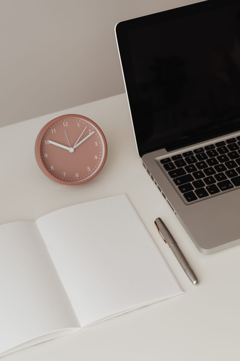 Tu negocio merece una web que trabaje para ti