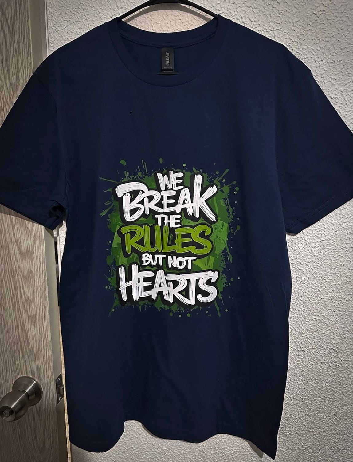 Playera personalizada con diseño DTF impreso por CrissoMarket