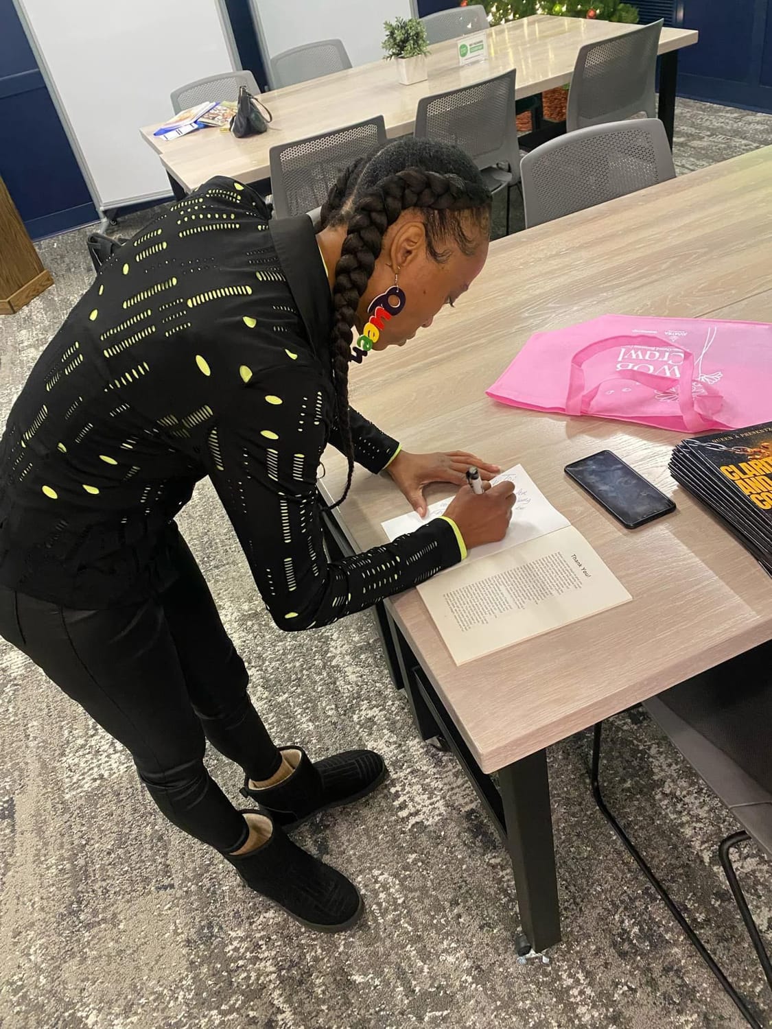 Queen A signing Clarity and Confidence