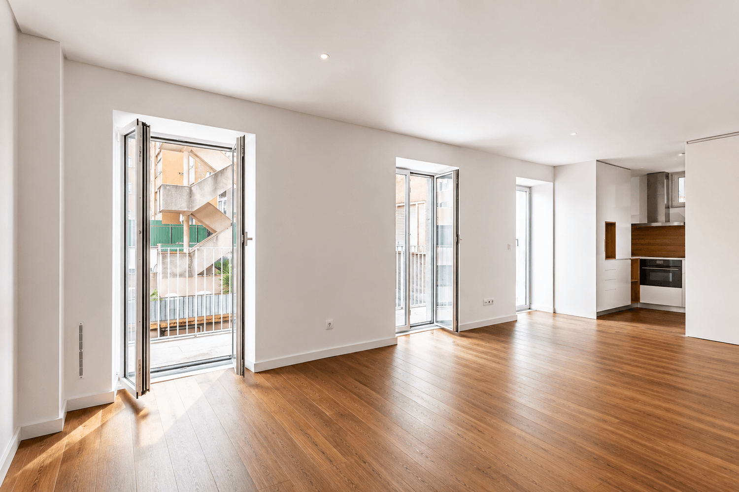 Sala de apartamento novo no Palmira 28 em Lisboa