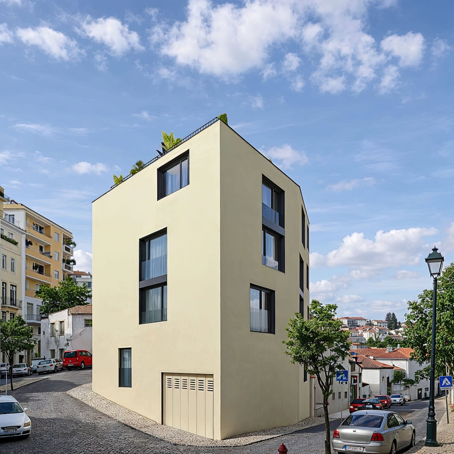 Fachada do Monteiro Plaza na Penha de França em Lisboa
