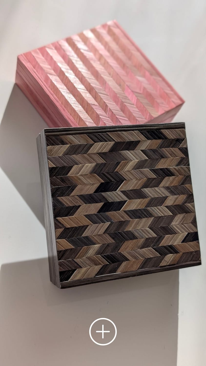 boîte en marqueterie de paille, motif chevrons