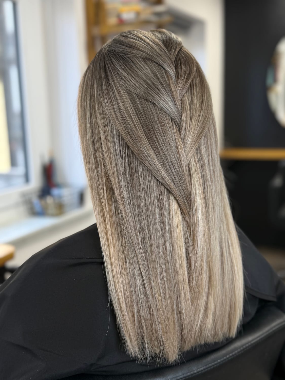 Blond 4